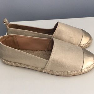 Ann Taylor Loft size 9 flats